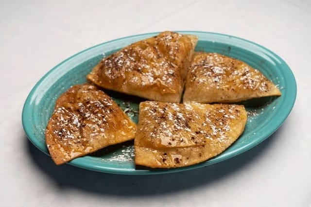 Sopapillas.